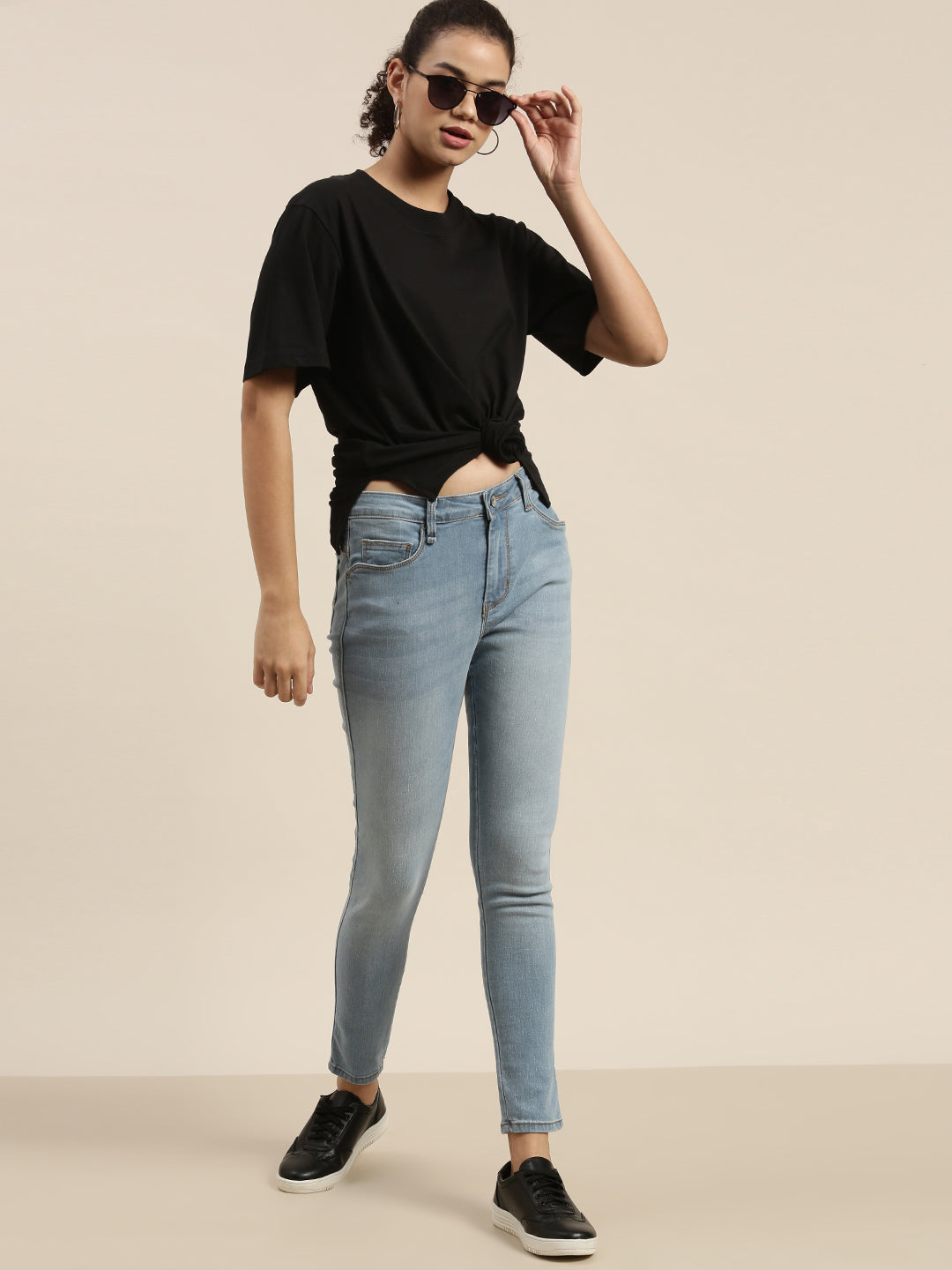 Womens Short Sleeve Round Neck Oversized Fit T-Shirt