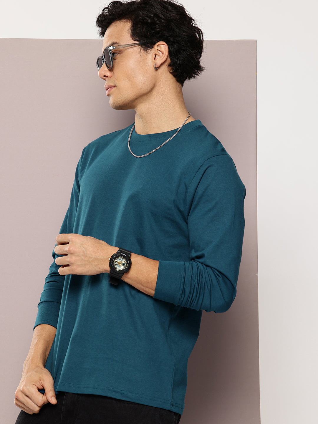 Mens Full Sleeve Round Neck Solid Regular Fit Tshirts