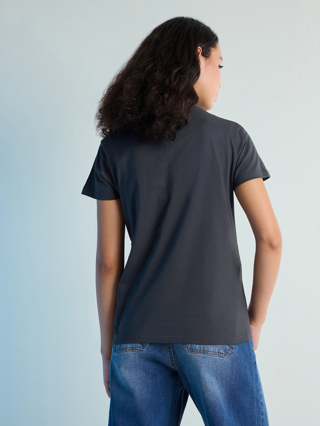 Womens Stud Detailed Regular Fit Round Neck Tshirt 