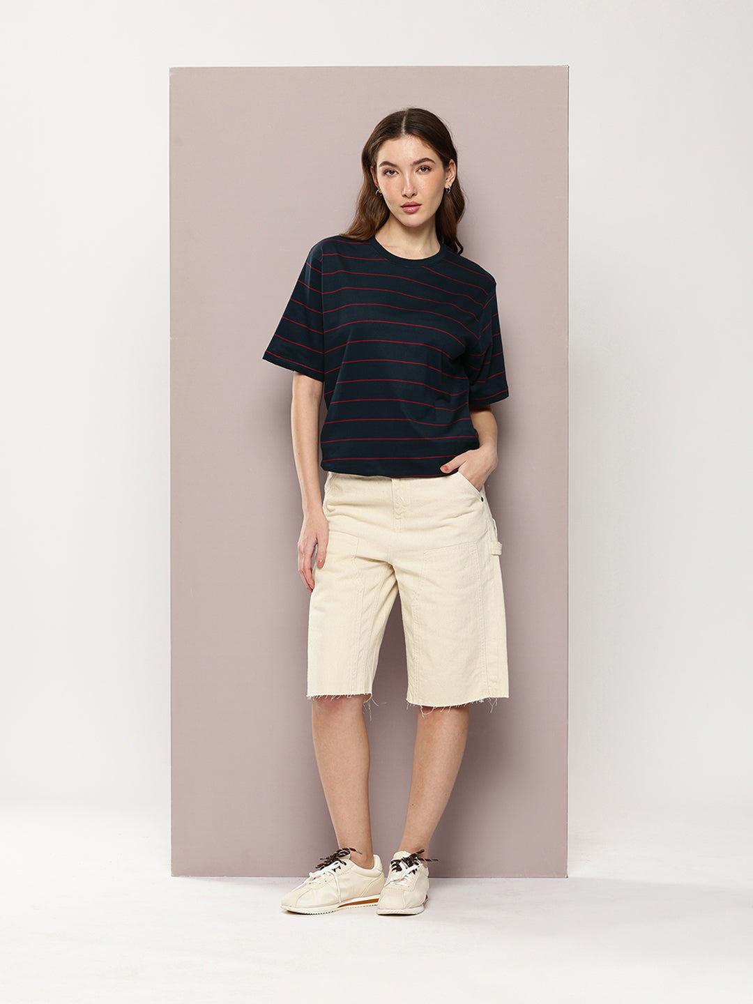 Womens Half Sleeve Round Neck Striped Oversized Fit Tshirts