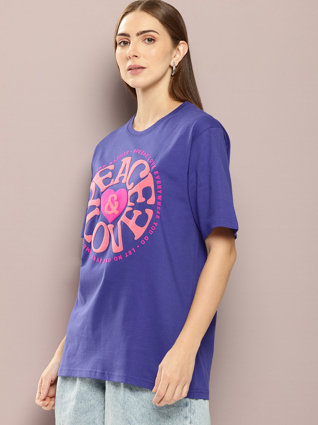 Womens Short Sleeve Round Neck Oversized Fit T-Shirt