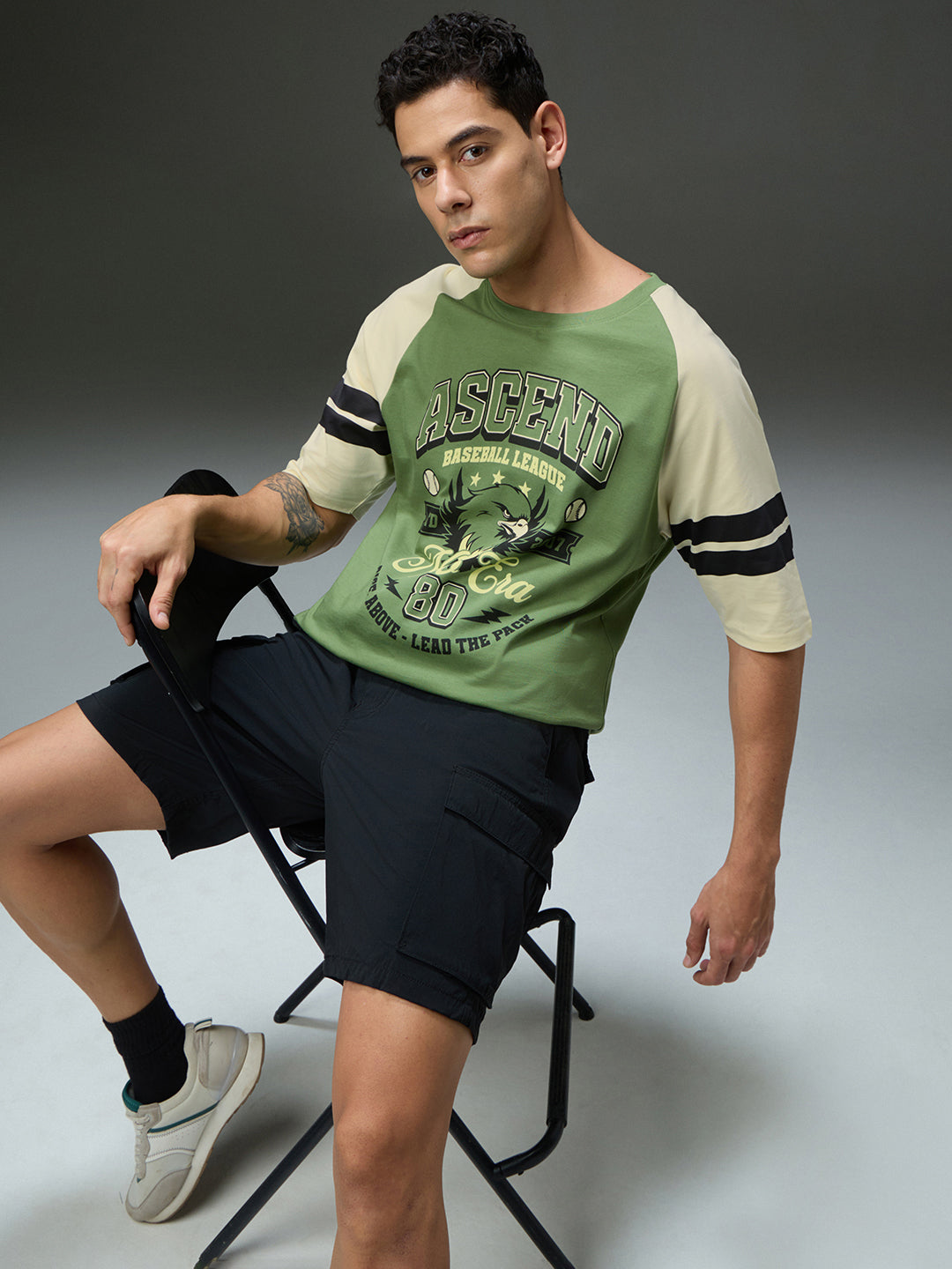 Mens Round Neck Raglan Sleeve Printed Oversized Fit Tshirt