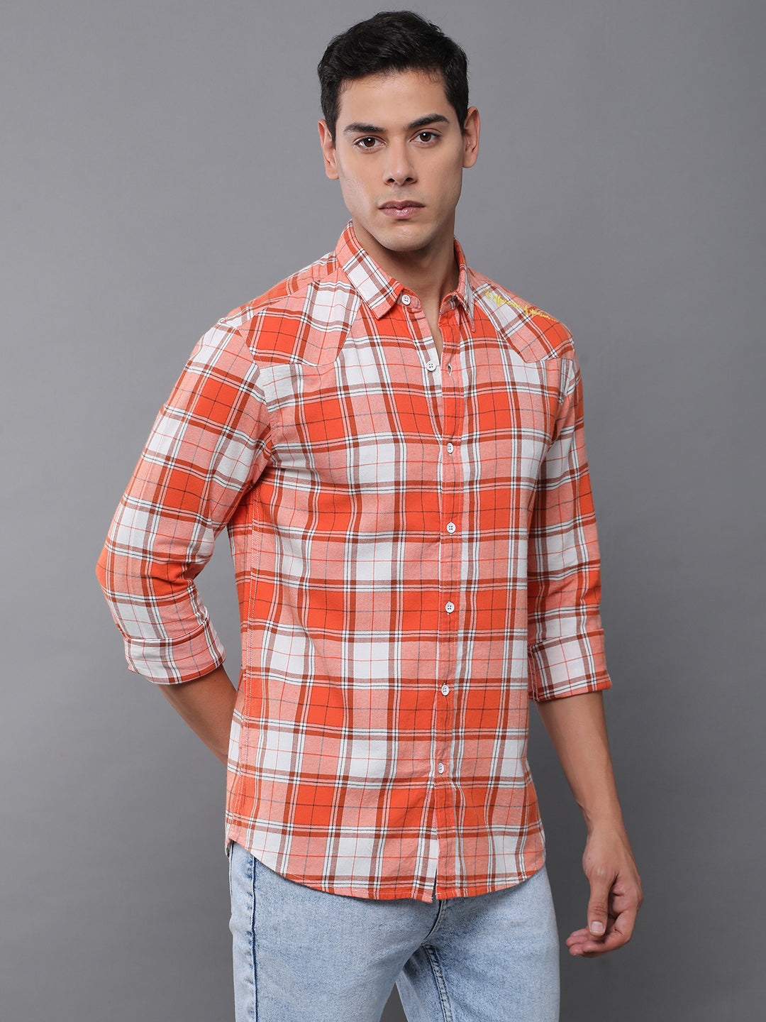 Men Checked Full Sleeve Casual Shirt