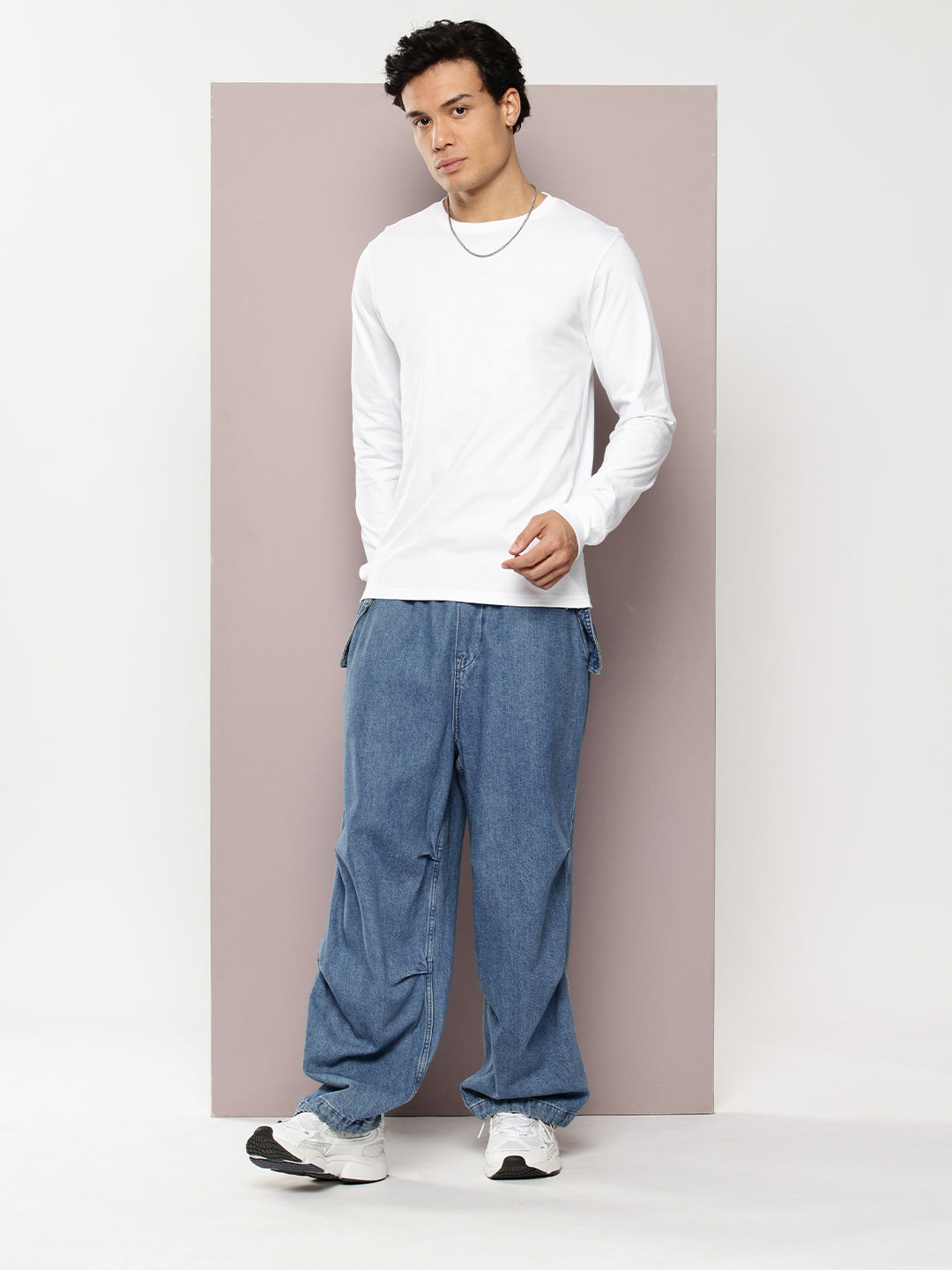 Mens Full Sleeve Round Neck Solid Regular Fit Tshirts