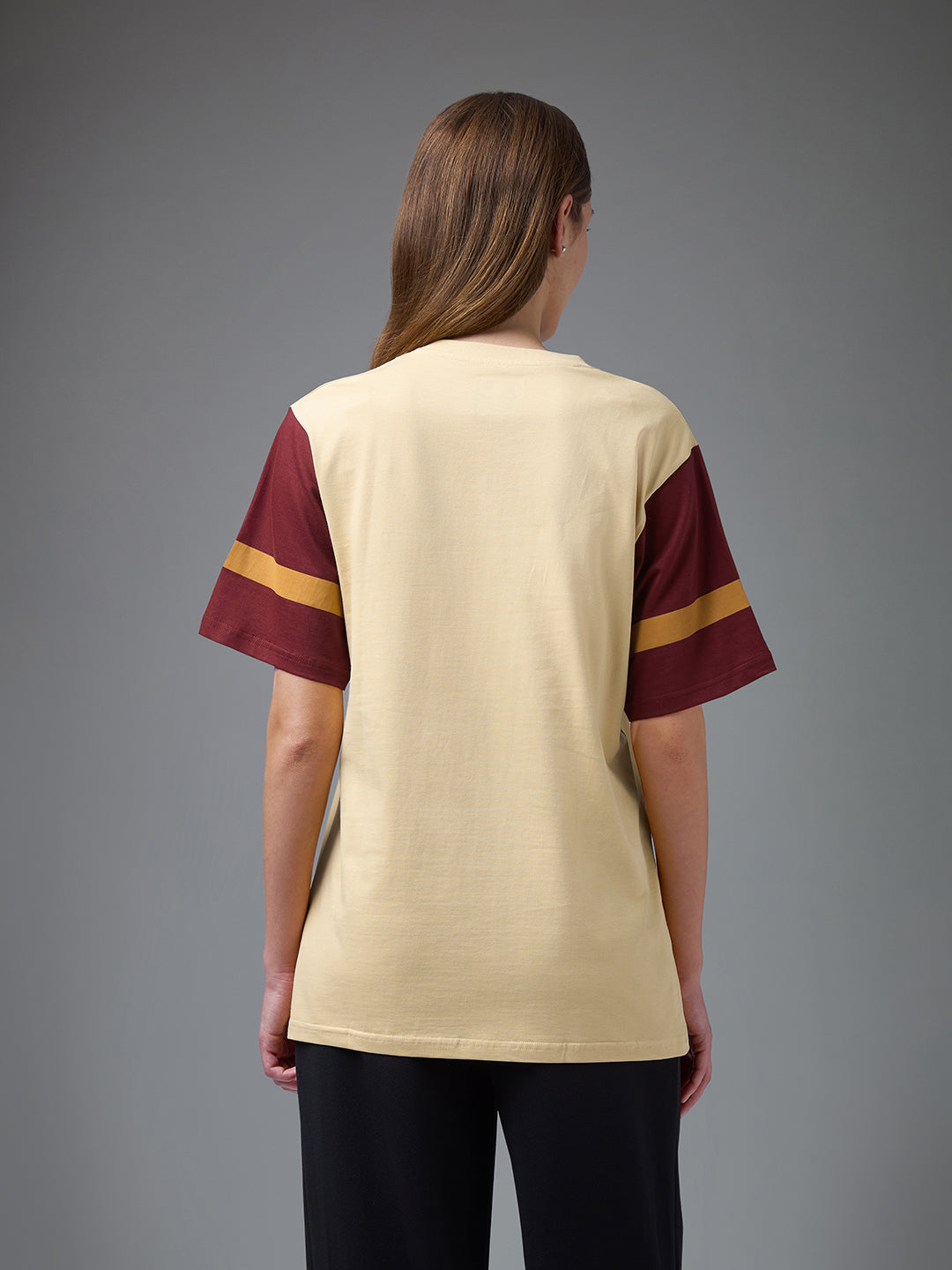 Womens Printed V-neck Oversized Fit Tshirt