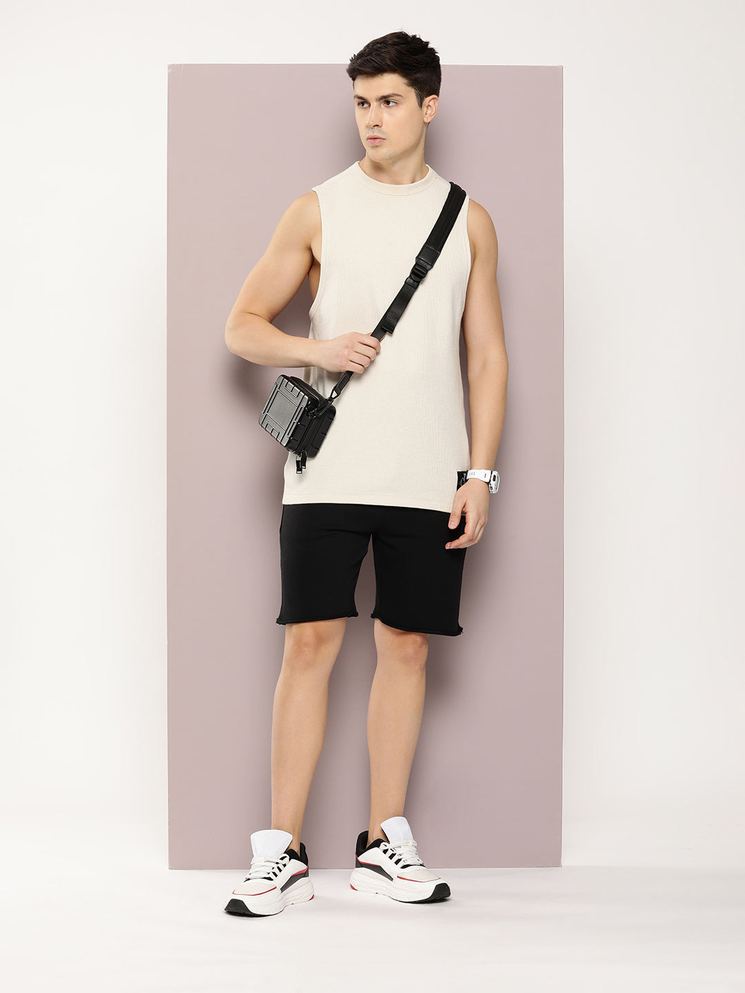 Men Solid Regular Fit Shorts