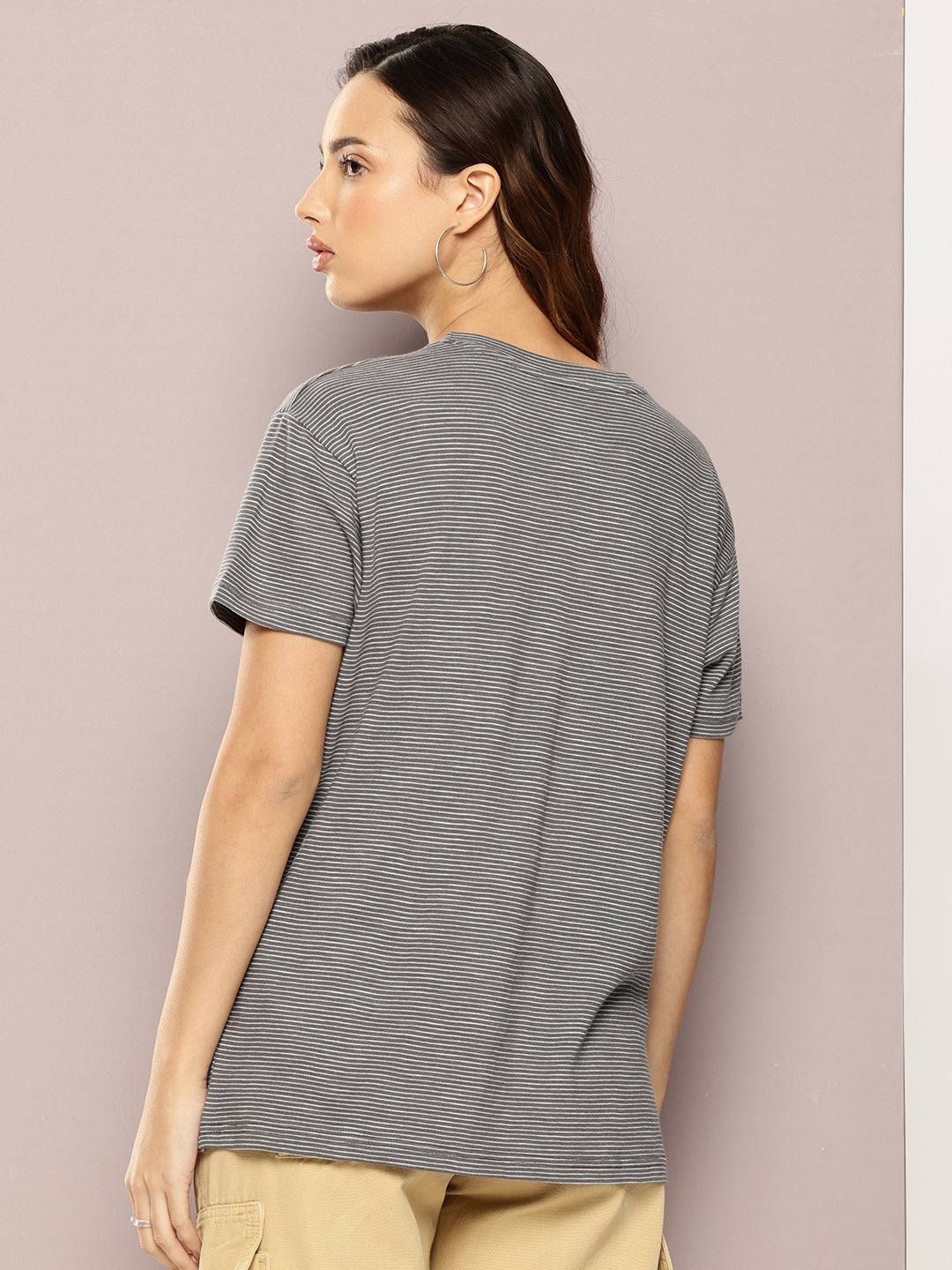 Womens Half Sleeve Round Neck All-Over Striped Boxy Fit Tshirts