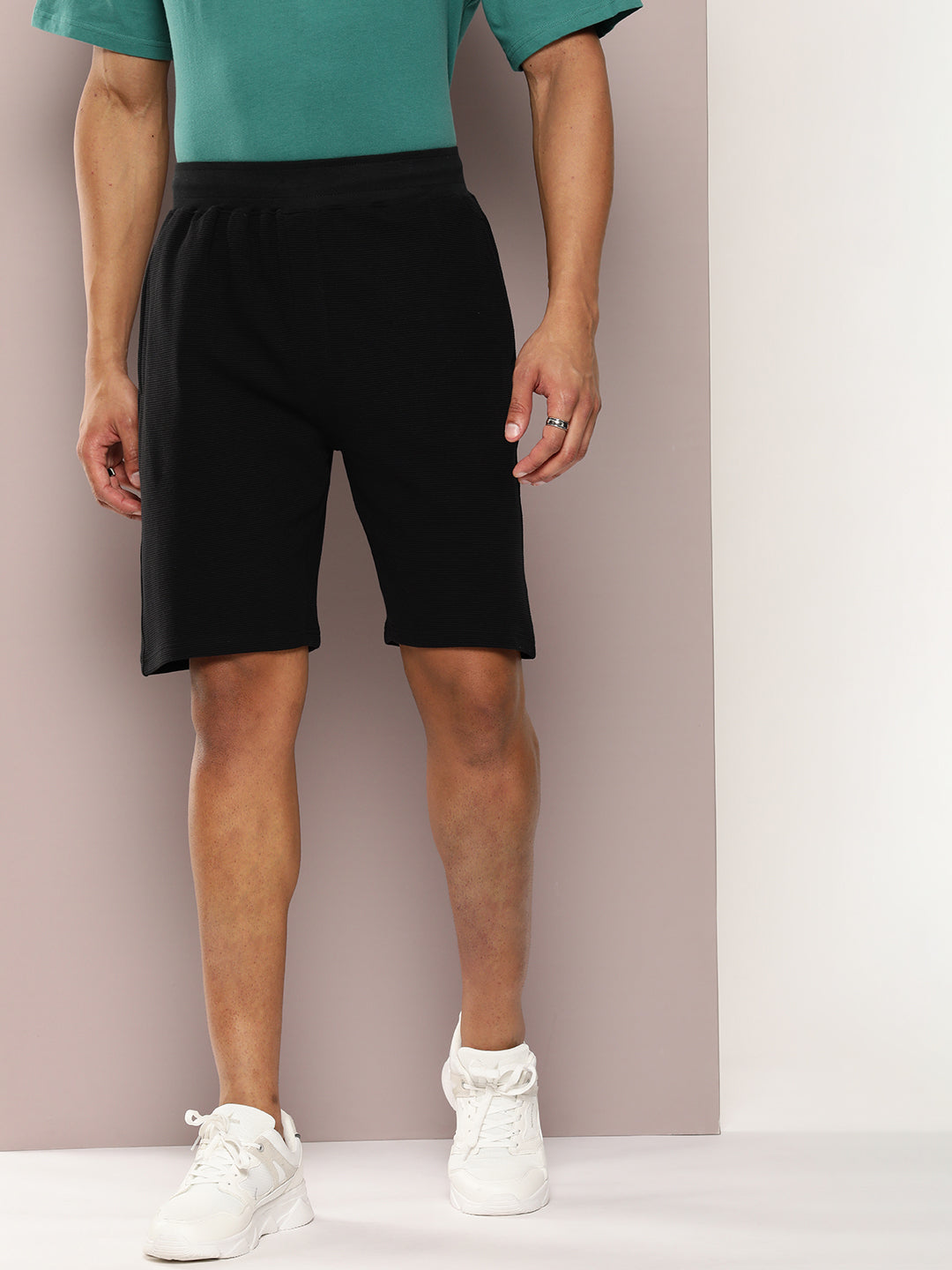 Men Solid Regular Shorts