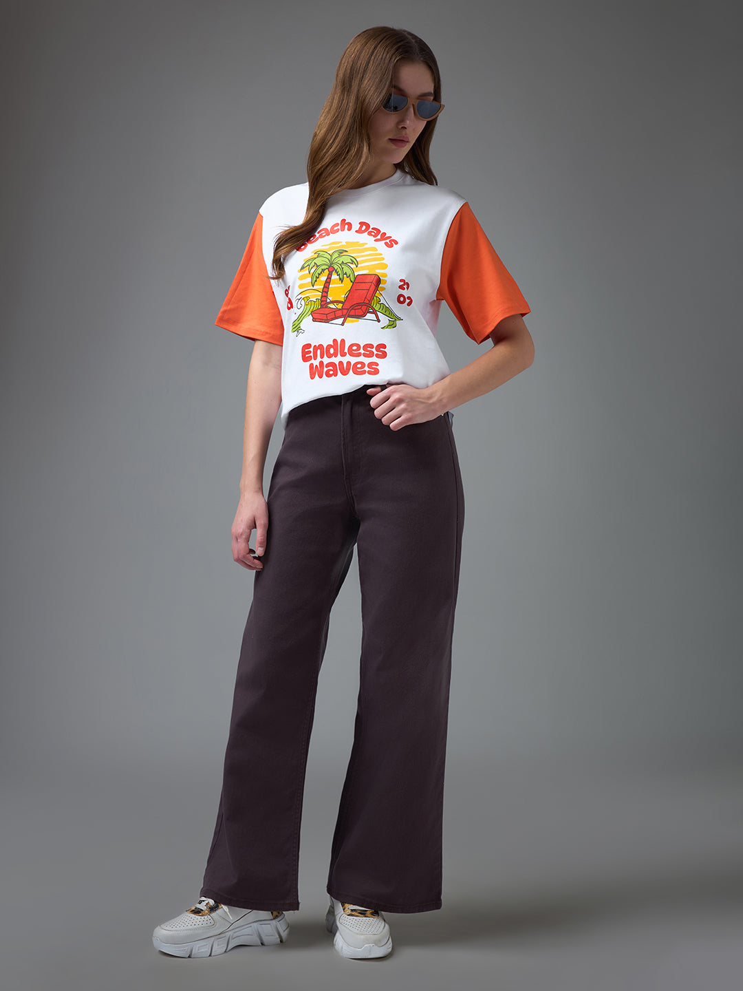 Womens Printed Round Neck Oversized Fit Tshirt