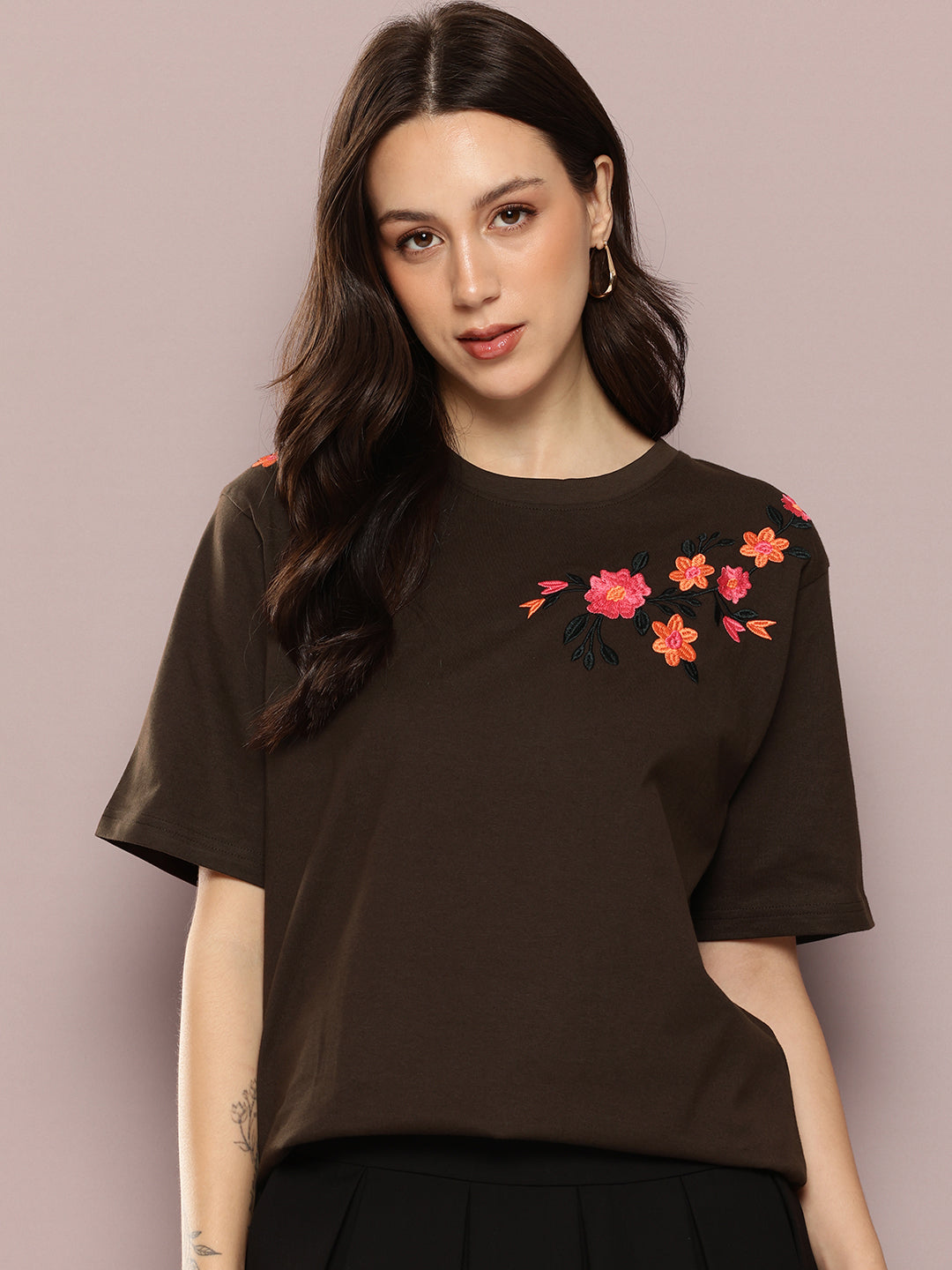 Womens Half Sleeve Round Neck Embroidered Oversized Fit Tshirts