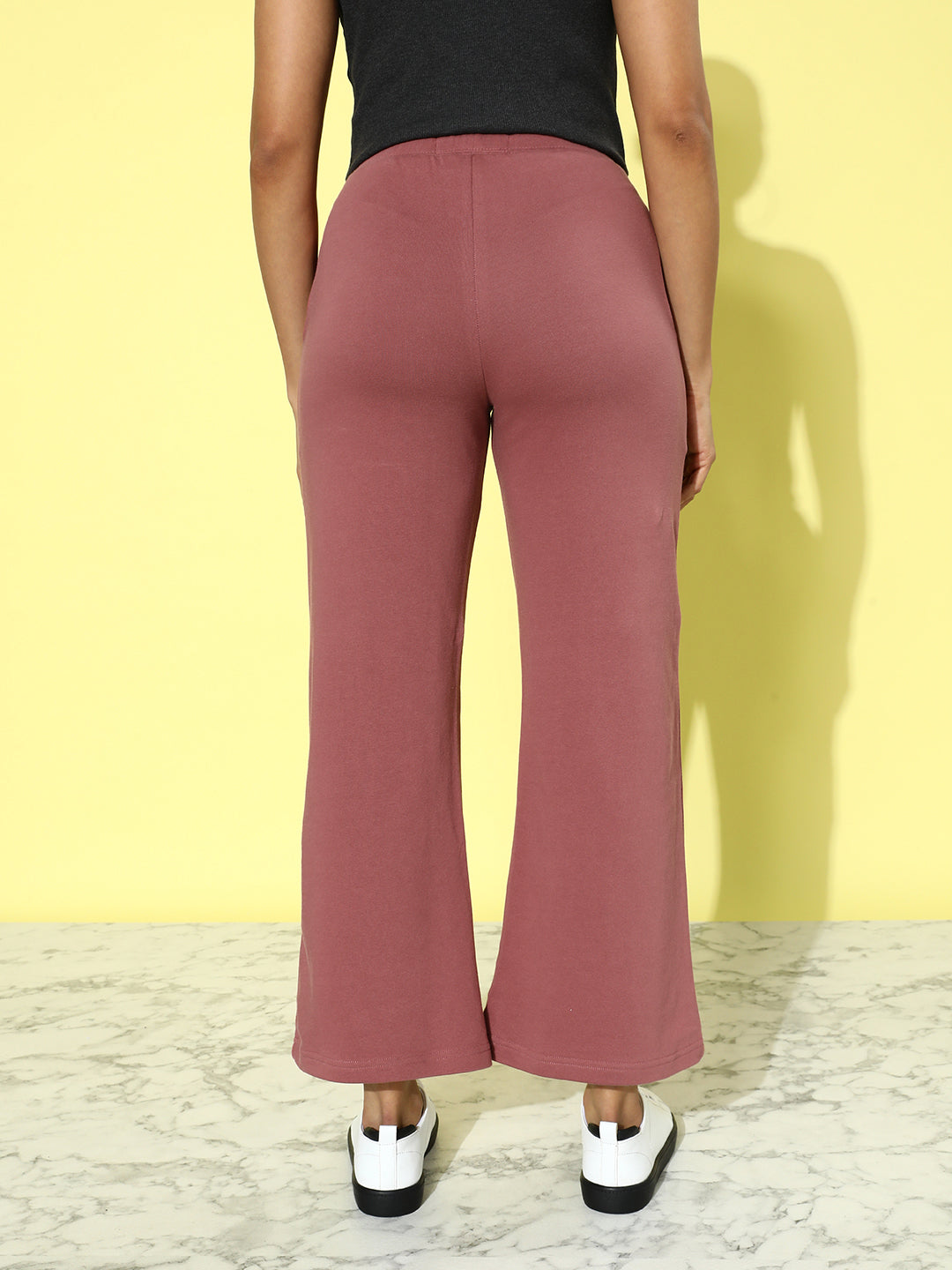 Women Solid Relaxed Fit Track Pant