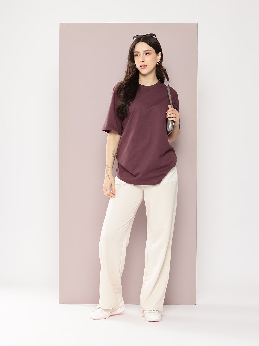 Womens Half Sleeve Round Neck Solid Oversized Fit Tshirts