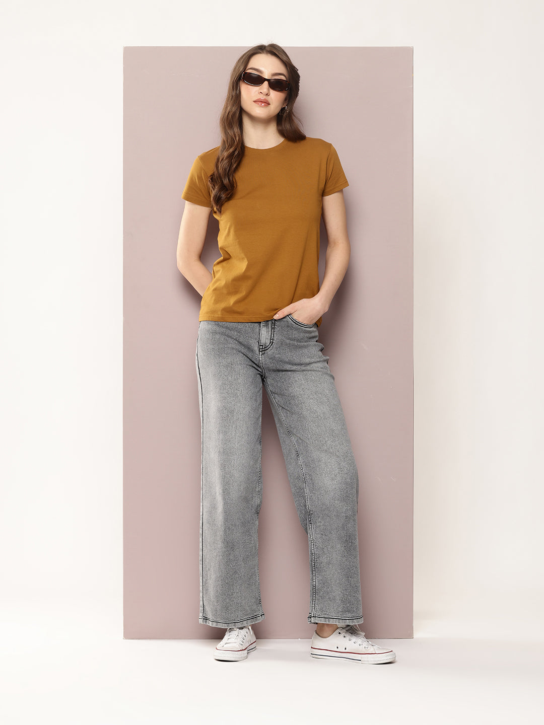 Womens Half Sleeve Round Neck Solid Regular Fit Tshirts