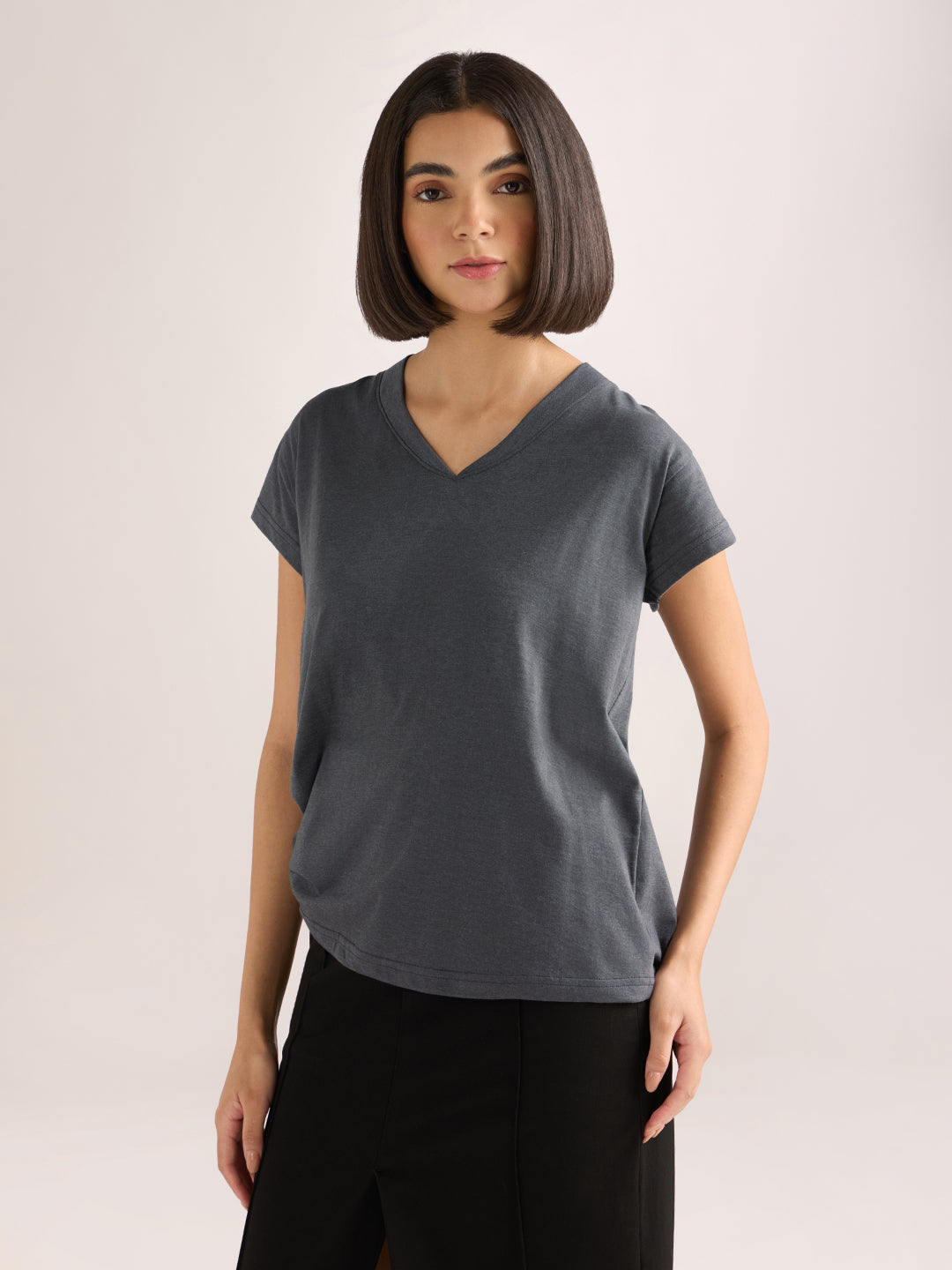 Womens Solid Regular Fit Poly Cotton  V-Neck Tshirt