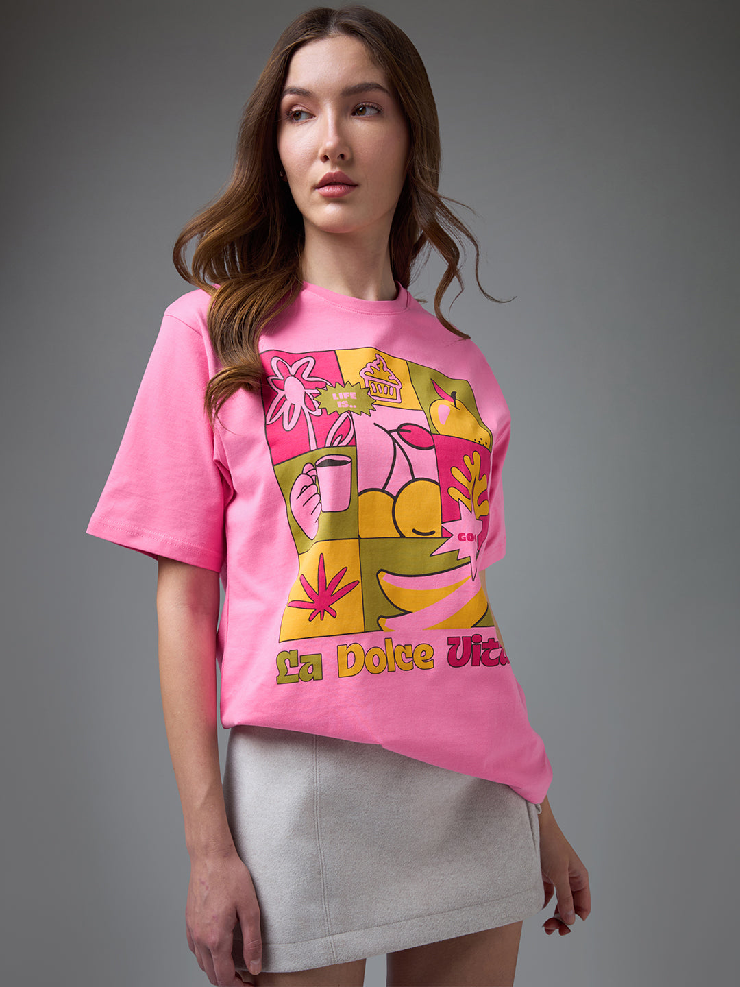 Womens Printed Round Neck Oversized Fit Tshirt