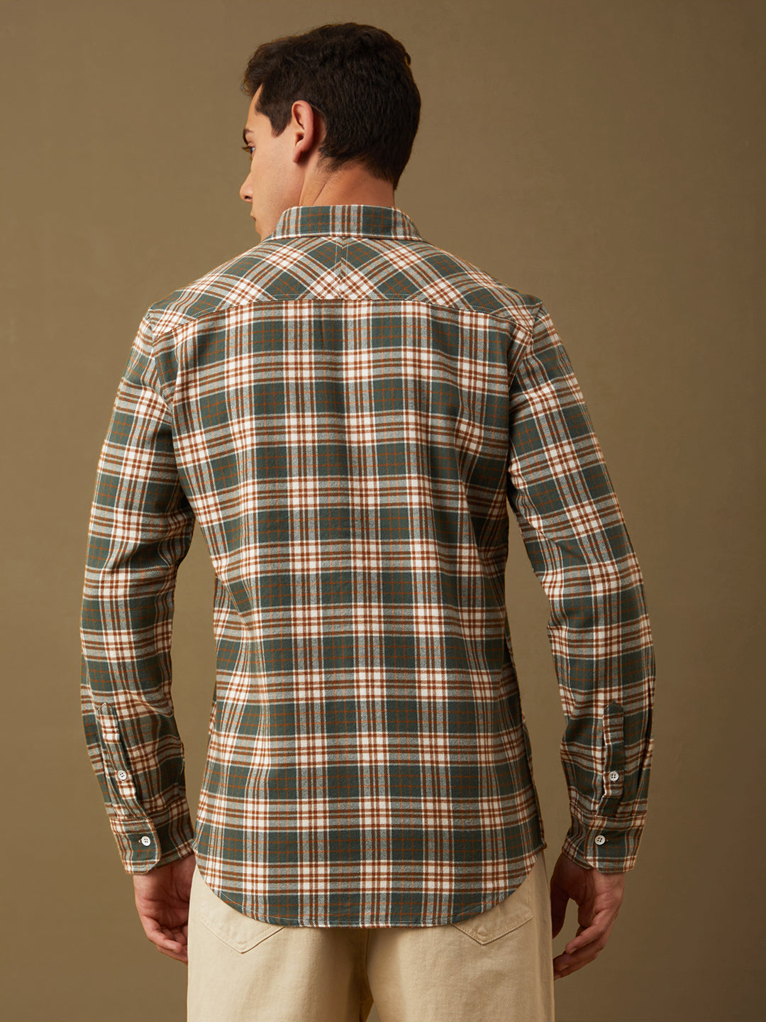 Men Checked Full Sleeve Shirt With Pocket