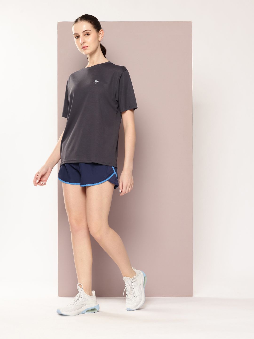 Womens Short Sleeve Round Neck Oversized Polyster Tshirt