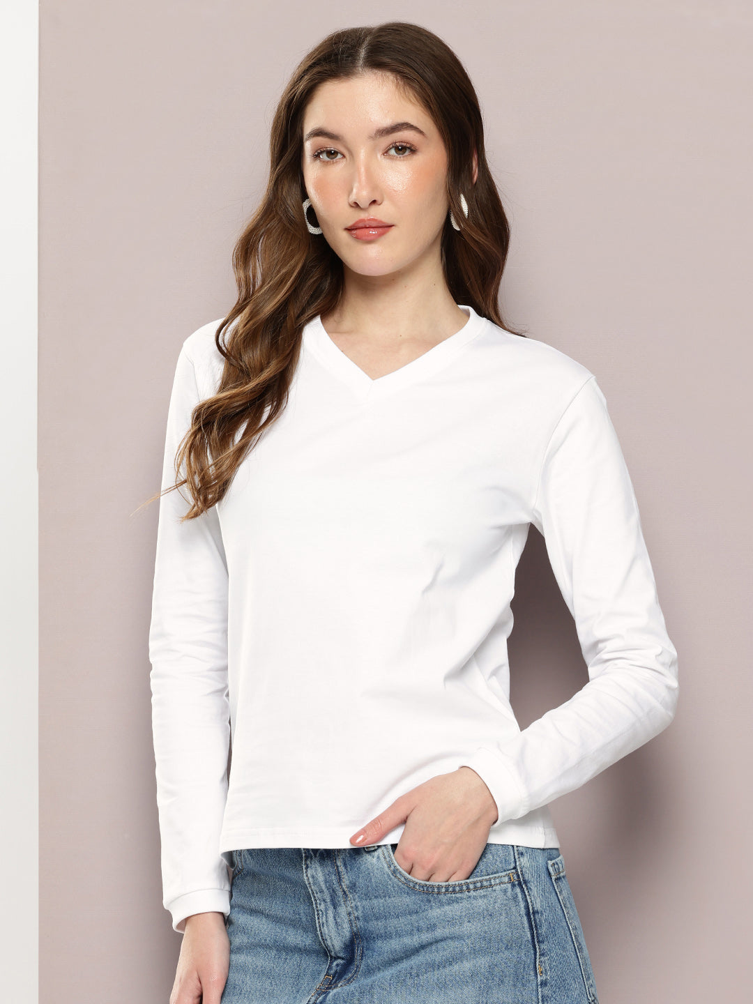 Womens Full Sleeve V-Neck Solid Regular Fit Tshirts