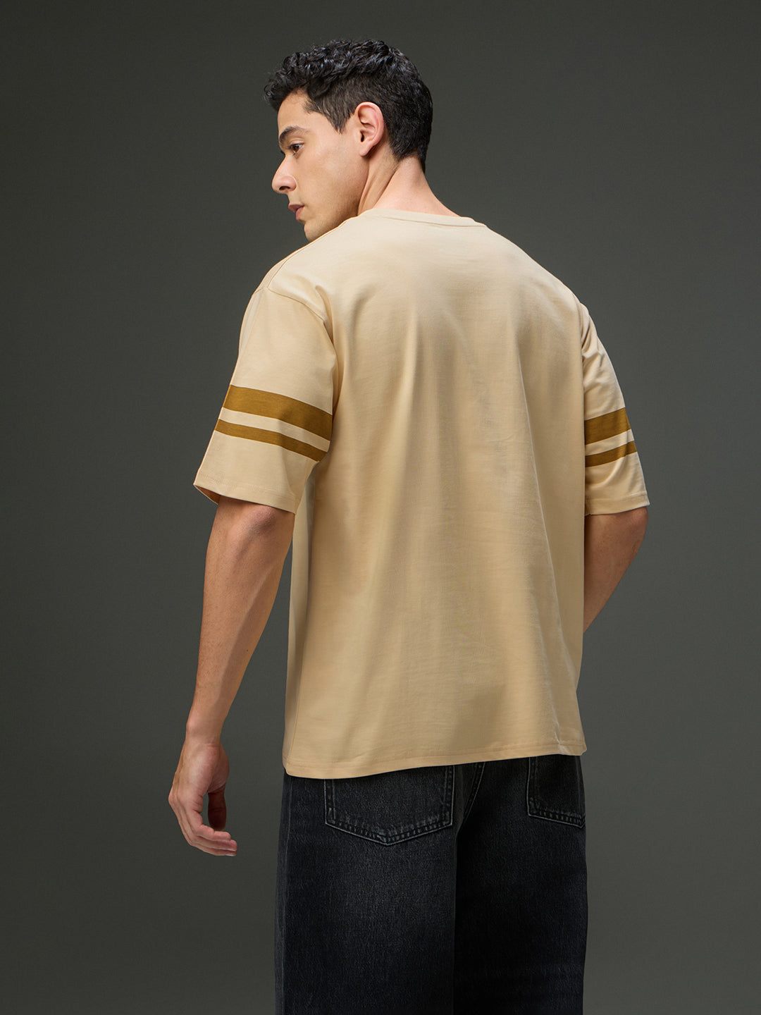 Mens Round Neck Half Sleeve Printed Oversized Fit Tshirt