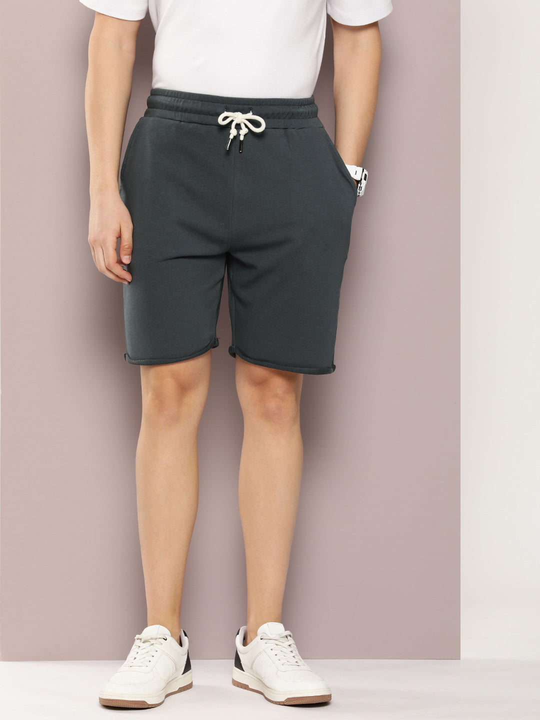 Men Solid Regular Fit Shorts