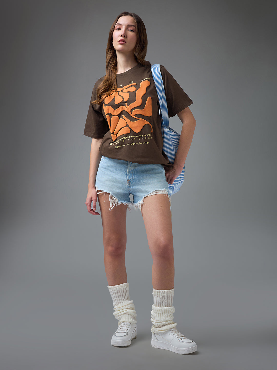 Womens Puff Printed Round Neck Oversized Fit Tshirt