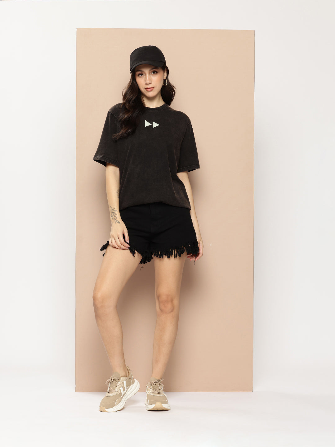 Womens Half Sleeve Round Neck Back Printed Oversized Fit Tshirts